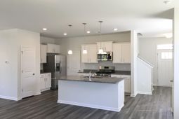 9801 Sickle Drive photo 4