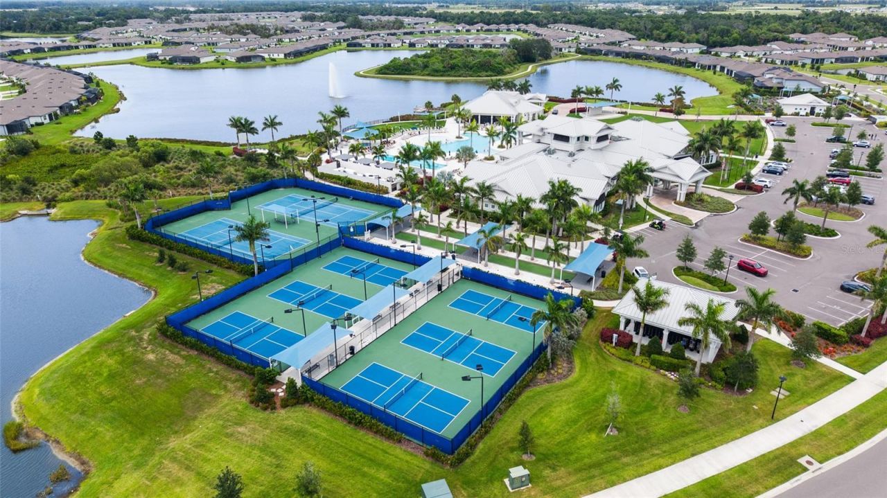9454 Ballaster Pointe Loop , Parrish, FL 34219 Photo