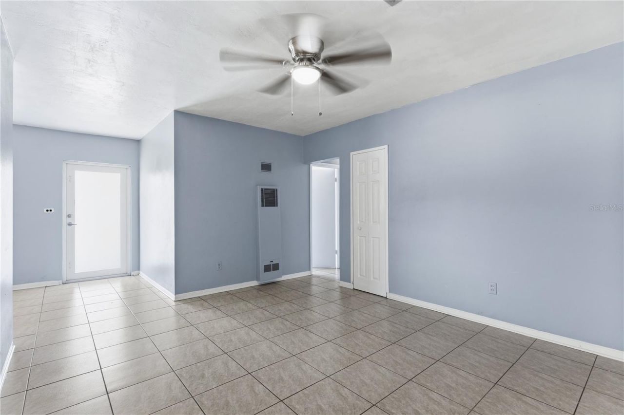 998 W 68th Street, Hialeah, FL 33014 Photo
