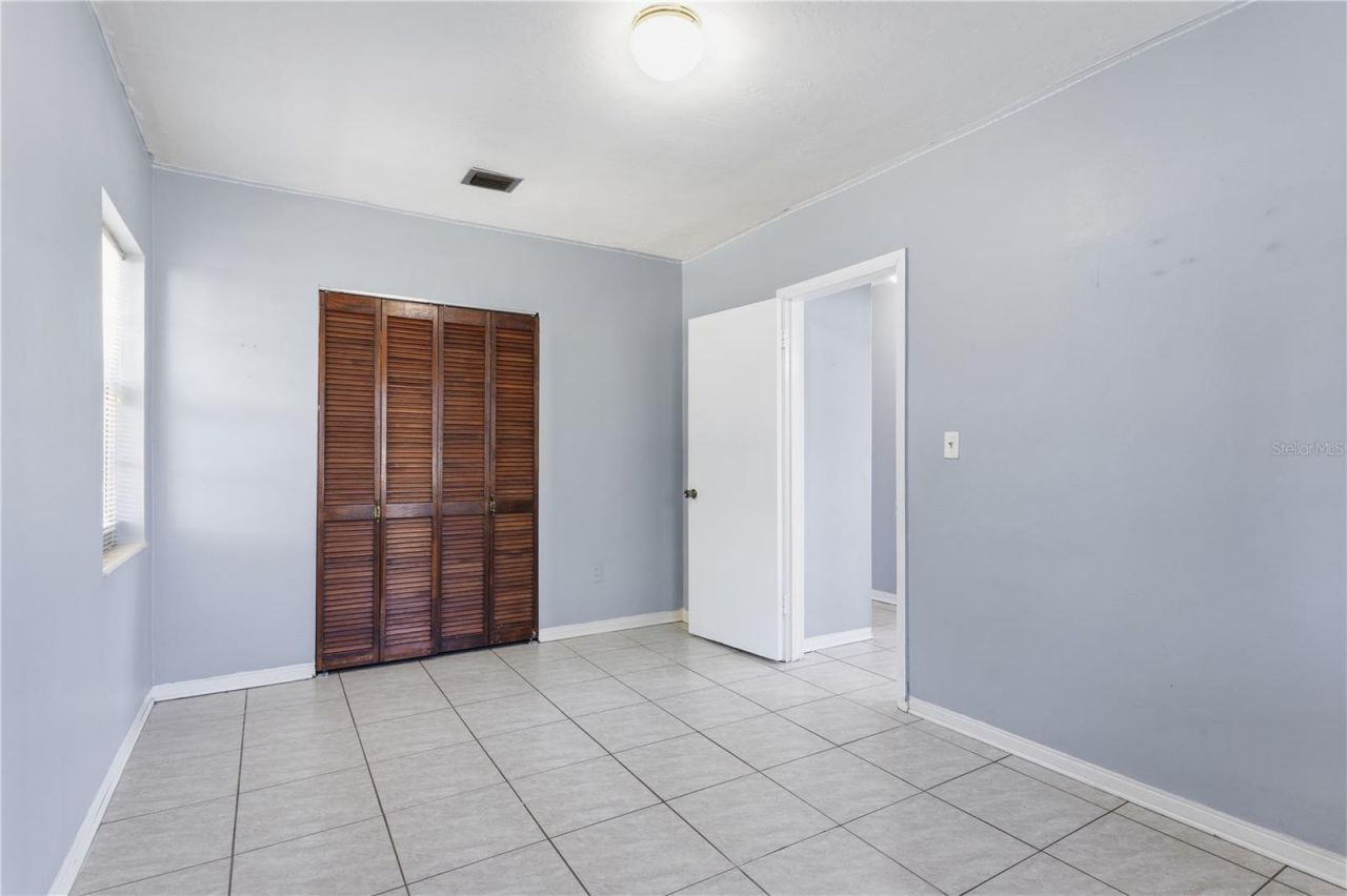 998 W 68th Street, Hialeah, FL 33014 Photo