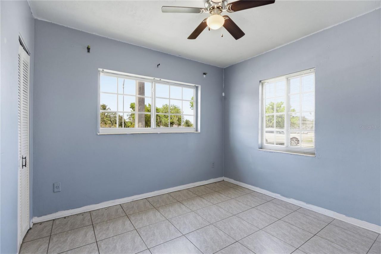 998 W 68th Street, Hialeah, FL 33014 Photo