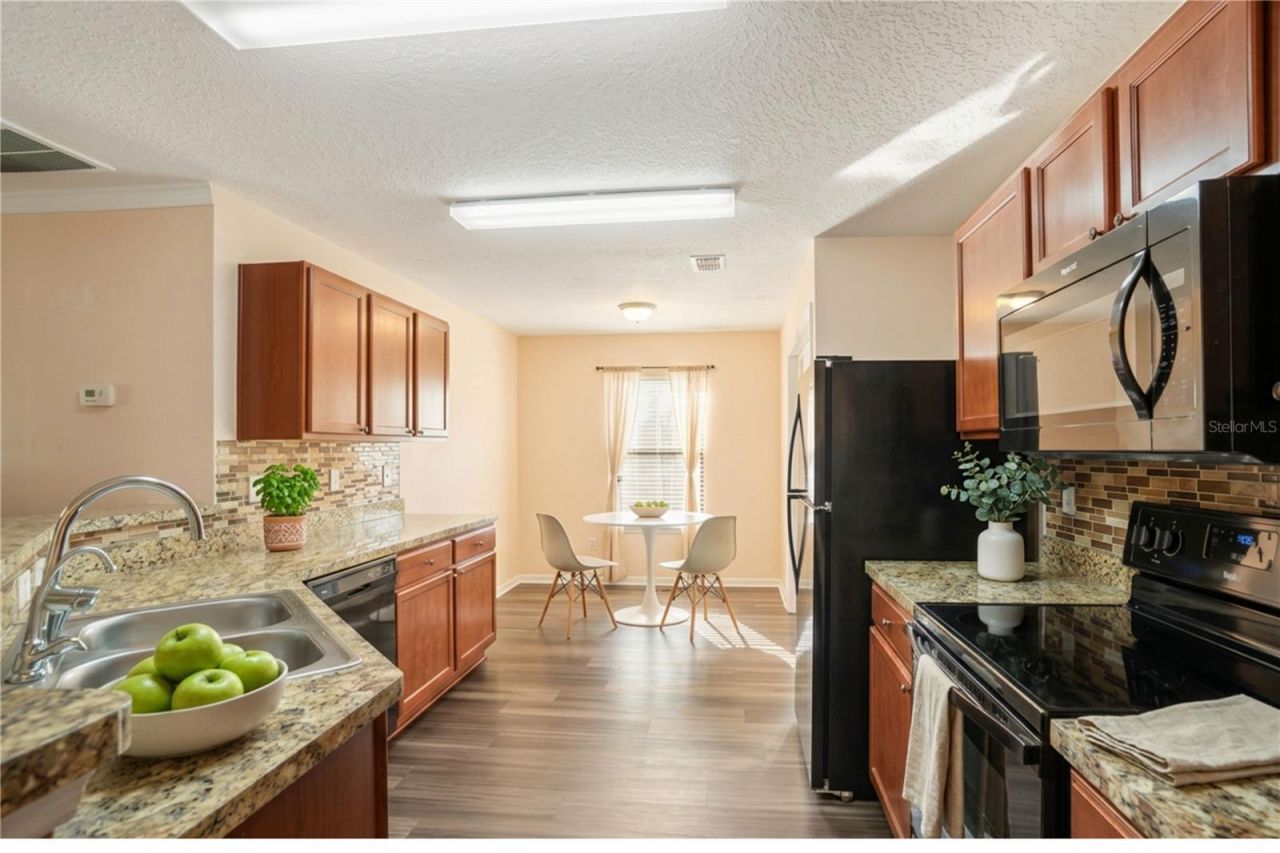 2665 Rotherham Road , Tavares, FL 32778 Photo