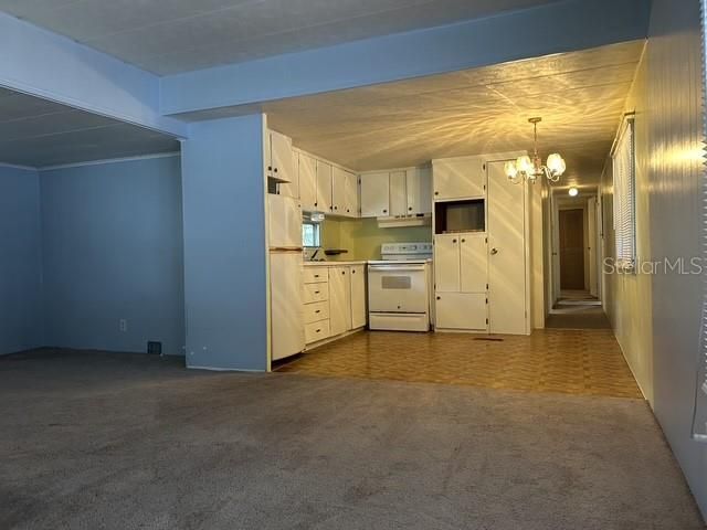 16815 SE 101st Court Road , Summerfield, FL 34491