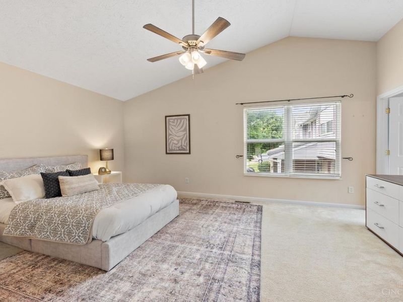 5902 Pepperridge Court, Hamilton Twp, OH 45039 Photo 15