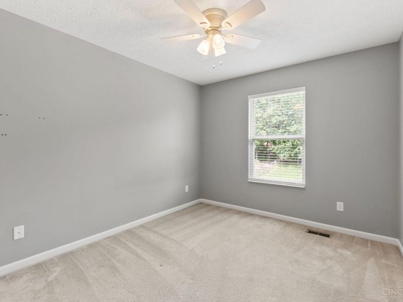 5902 Pepperridge Court, Hamilton Twp, OH 45039 Photo 23