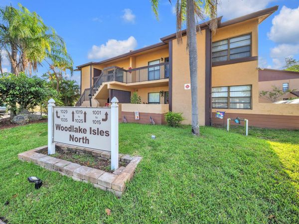 1023 Banks Road, Unit 201, Margate, FL 33063