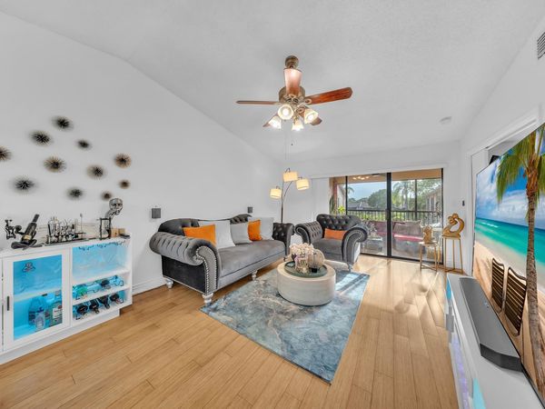 1023 Banks Road, Unit 201, Margate, FL 33063