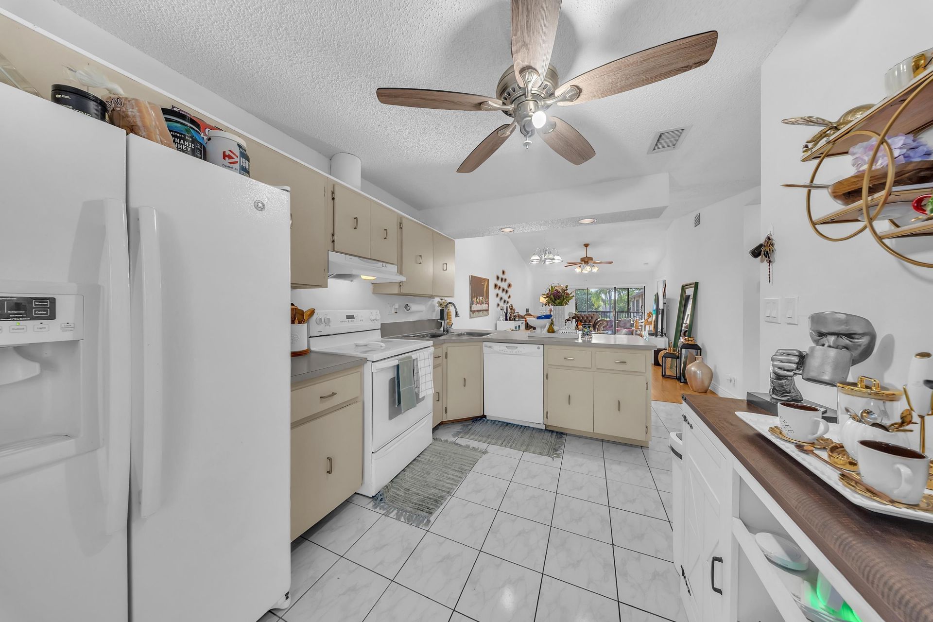 1023 Banks Road, Unit 201, Margate, FL 33063 Photo