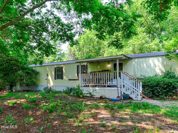 315 Messer Loop Road , Burgaw, NC 28425