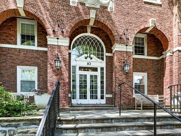 10 Brooklands , Unit 5H, Bronxville, NY 10708