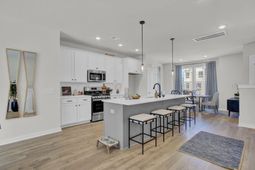 469 Caledon Court photo 4