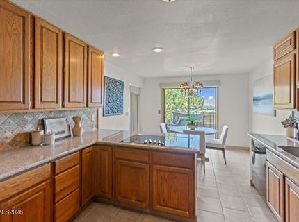 2220 Stone Mountain Circle, Reno, NV 89519 Photo