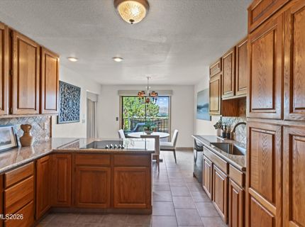 2220 Stone Mountain Circle, Reno, NV 89519 Photo