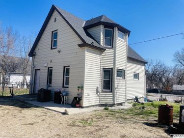 1804 N 33rd Street, Omaha, NE 68111