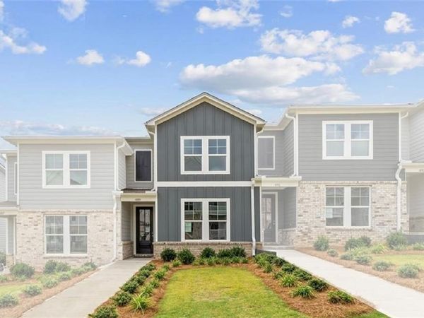 121 Park Ridge Circle , Emerson, GA 30137