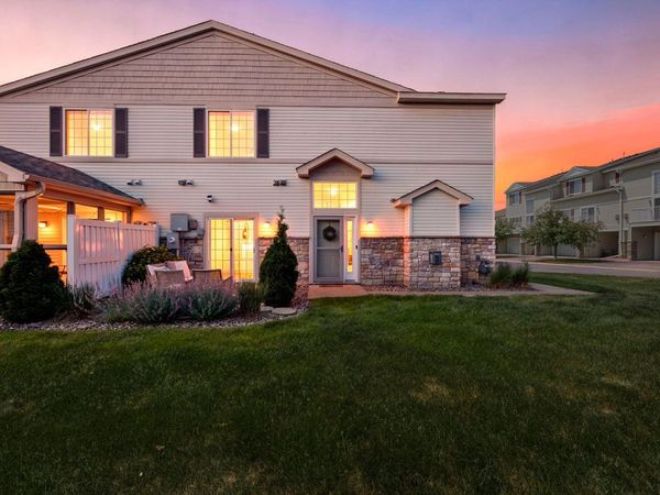 6742 Pine Crest Trail S, Cottage Grove, MN 55016