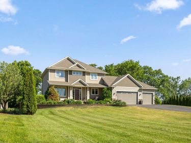 25188 Firefly Avenue, Wyoming, MN 55092