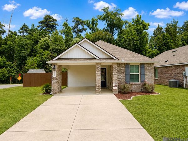 13297 Isabella Blvd, Walker, LA 70785