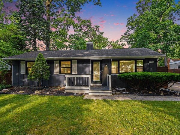 203 Wildemere Drive, South Bend, IN 46615