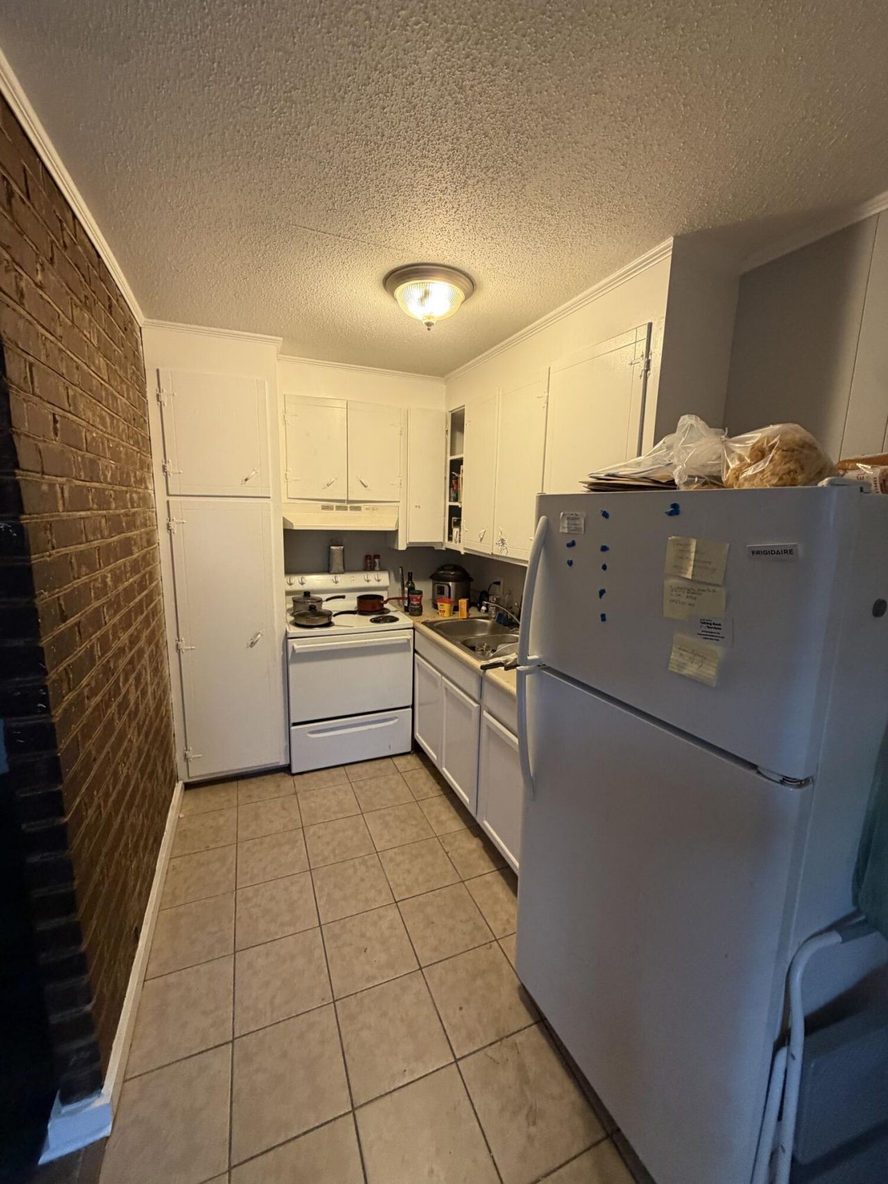 1823 Leland Street Photo 10