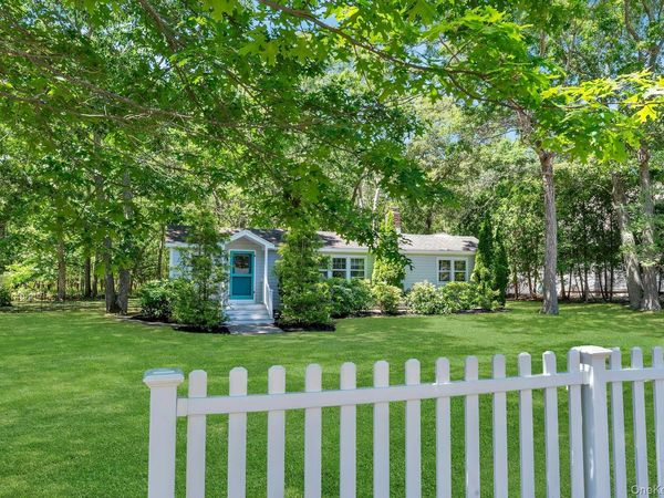 420 Sigsbee Road, Mattituck, NY 11952