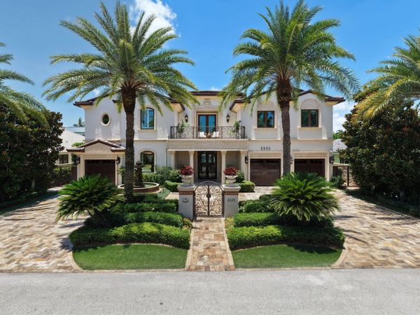 2225 W Silver Palm Road, Boca Raton, FL 33432