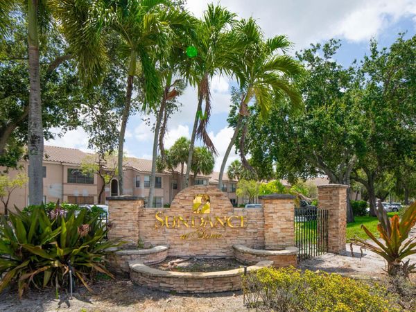 2900 S University Drive, Unit 9104, Davie, FL 33328