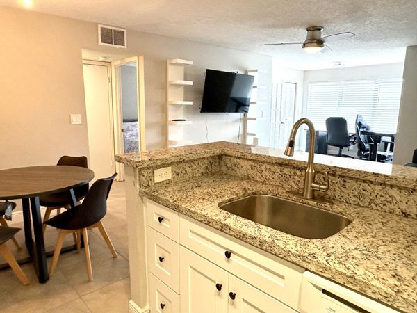 2900 S University Drive, Unit 9104, Davie, FL 33328