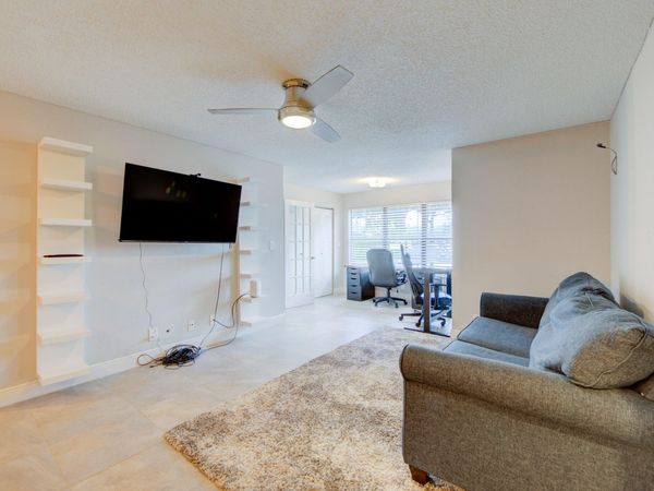 2900 S University Drive, Unit 9104, Davie, FL 33328