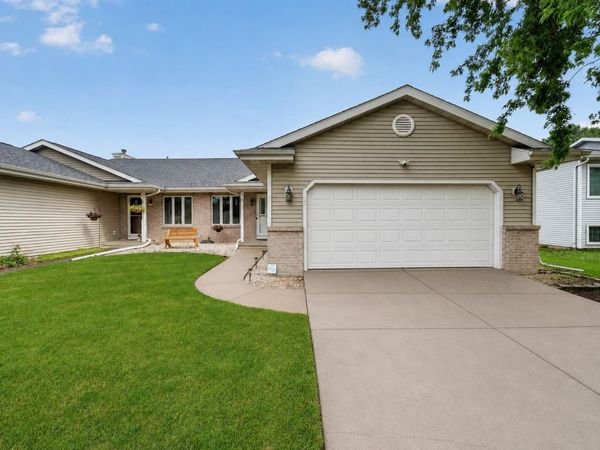 237 W Parkview Street, Cottage Grove, WI 53527
