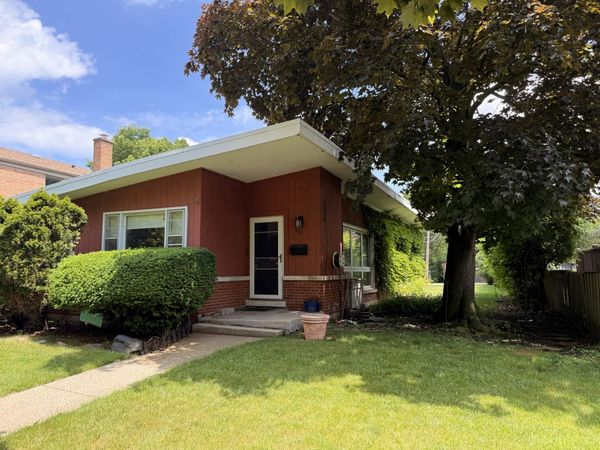 9111 Ewing Avenue, Evanston, IL 60203