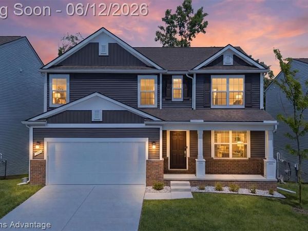 6134 Fieldstone Circle, South Lyon, MI 48178