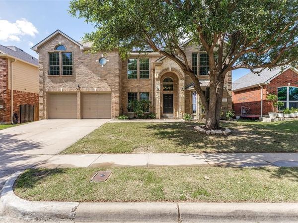 5385 Lake Chelen Drive, Fort Worth, TX 76137