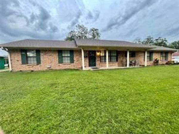 9886 Highway 79 , Haynesville, LA 71038