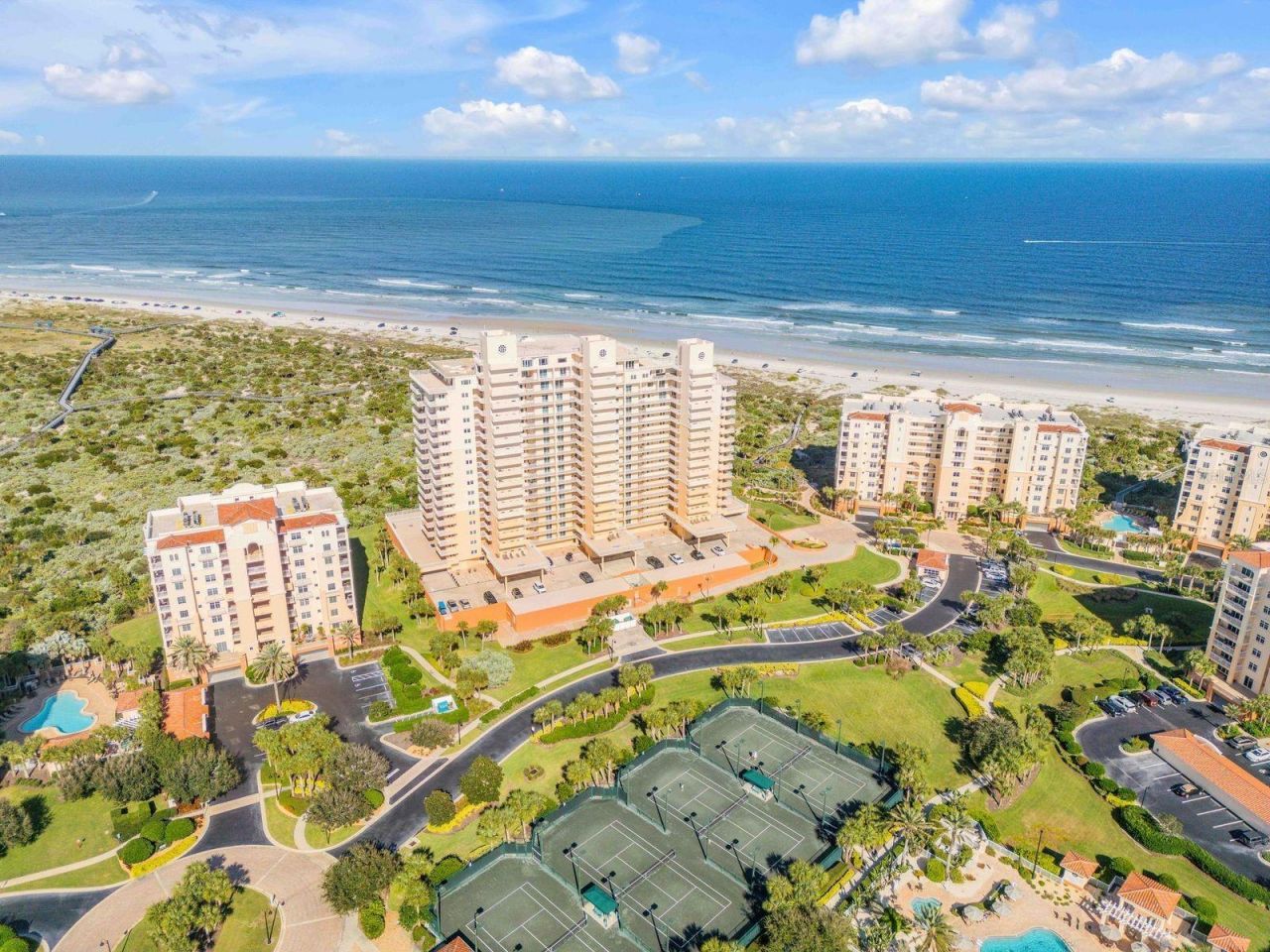 257 Minorca Beach Way, Unit 406, New Smyrna Beach, FL 32169 Photo