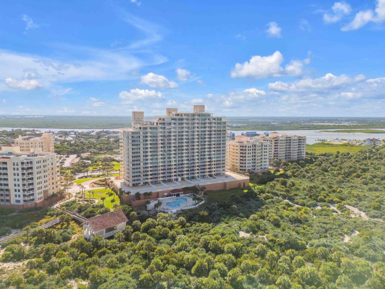 257 Minorca Beach Way, Unit 406, New Smyrna Beach, FL 32169 Photo