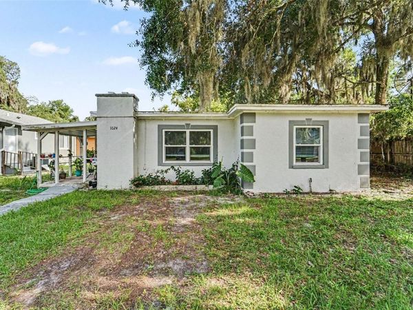 1024 GRANT AVENUE , MOUNT DORA, FL 32757