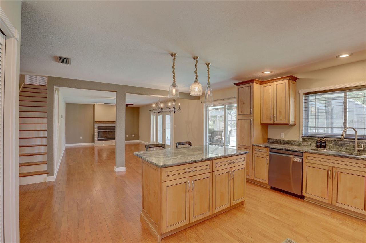 7600 Drew Oak Drive , Seminole, FL 33772 Photo