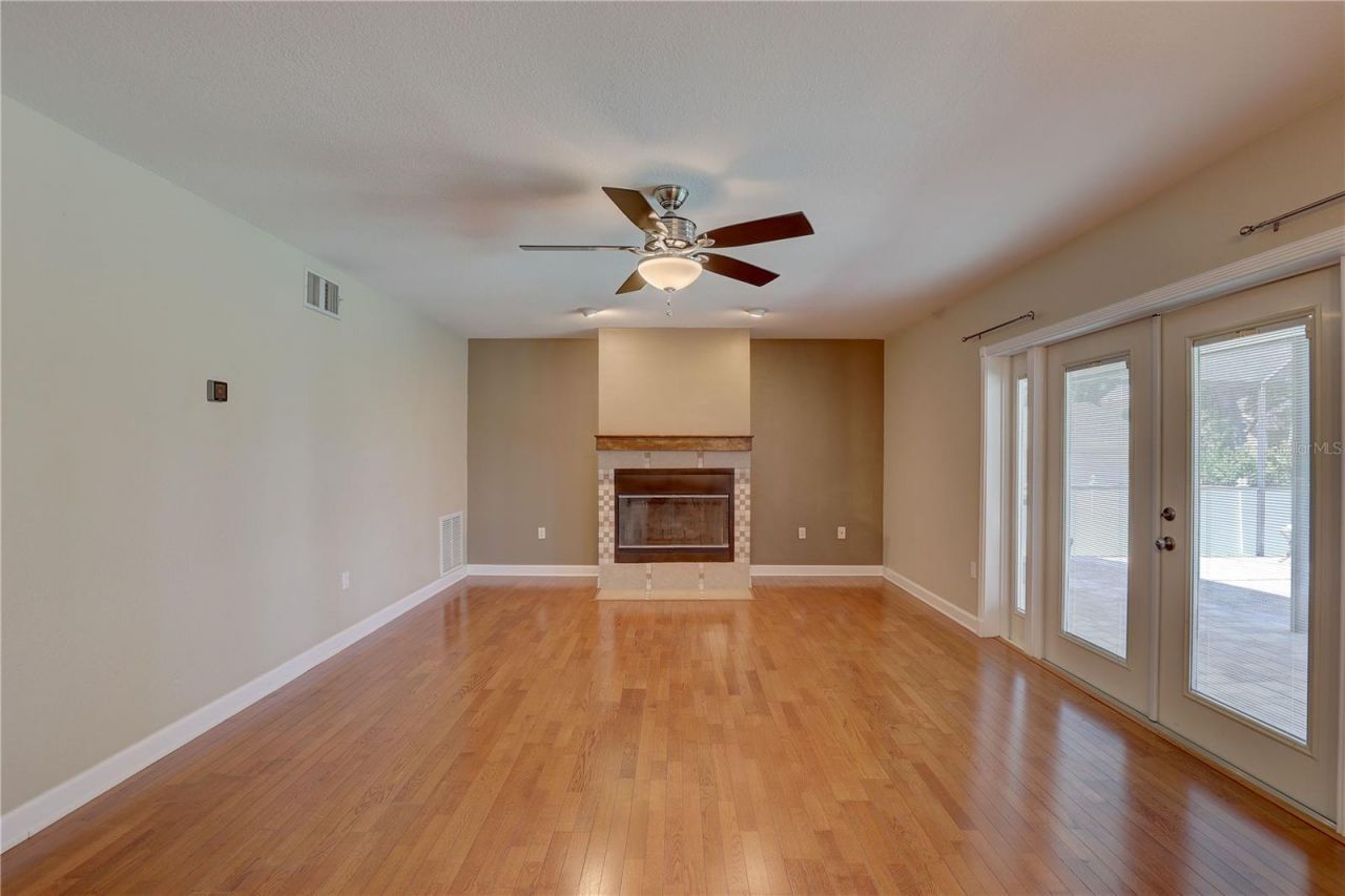 7600 Drew Oak Drive , Seminole, FL 33772 Photo