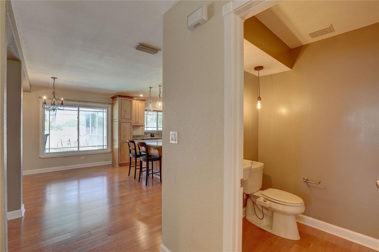 7600 Drew Oak Drive , Seminole, FL 33772 Photo