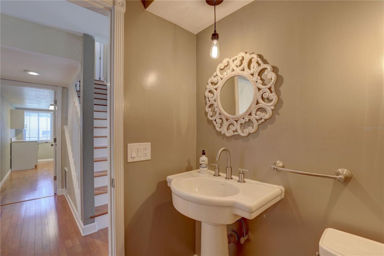 7600 Drew Oak Drive , Seminole, FL 33772 Photo