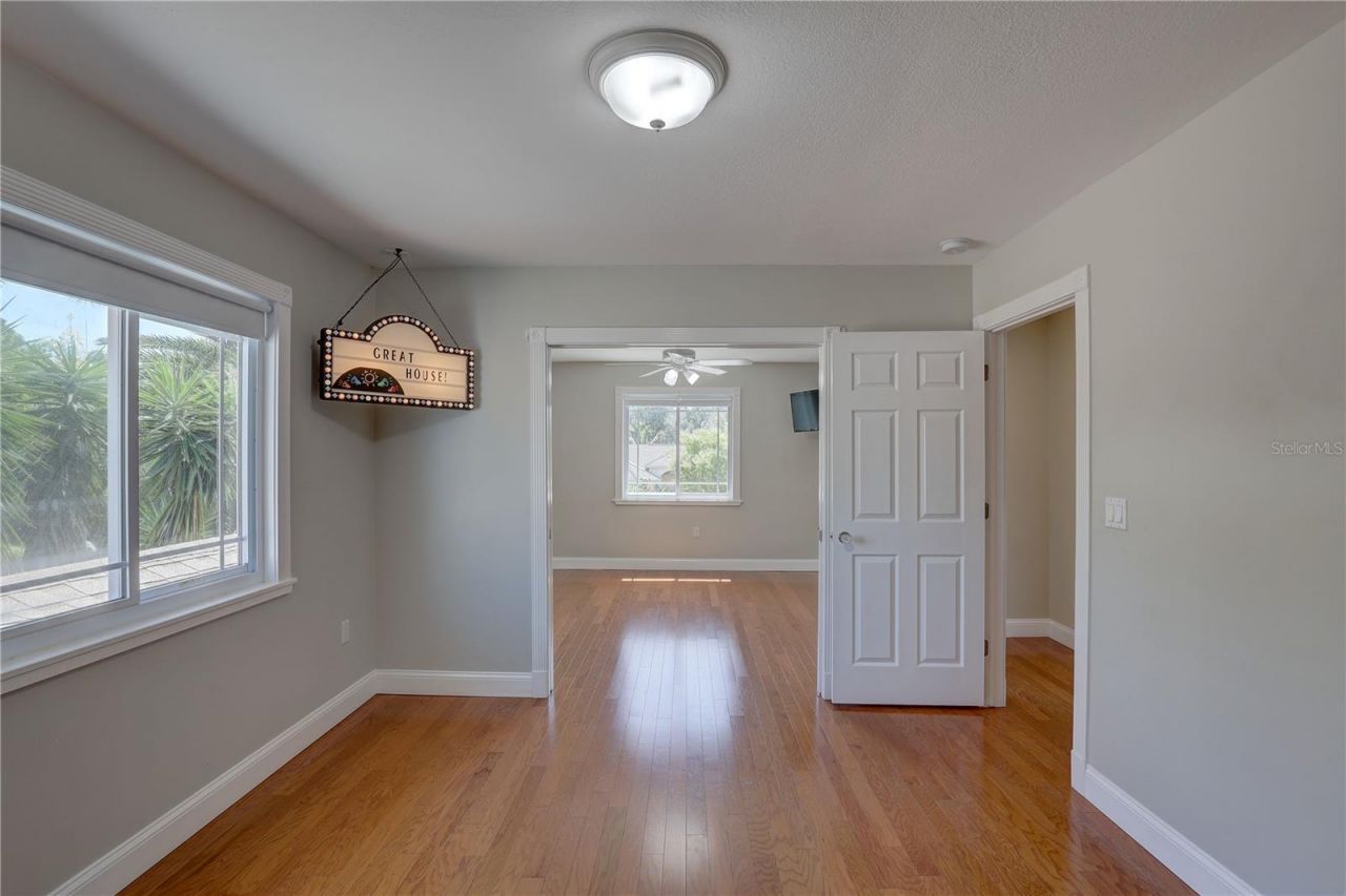 7600 Drew Oak Drive , Seminole, FL 33772 Photo