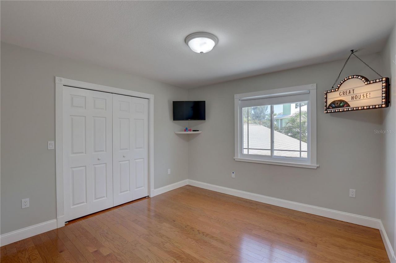 7600 Drew Oak Drive , Seminole, FL 33772 Photo