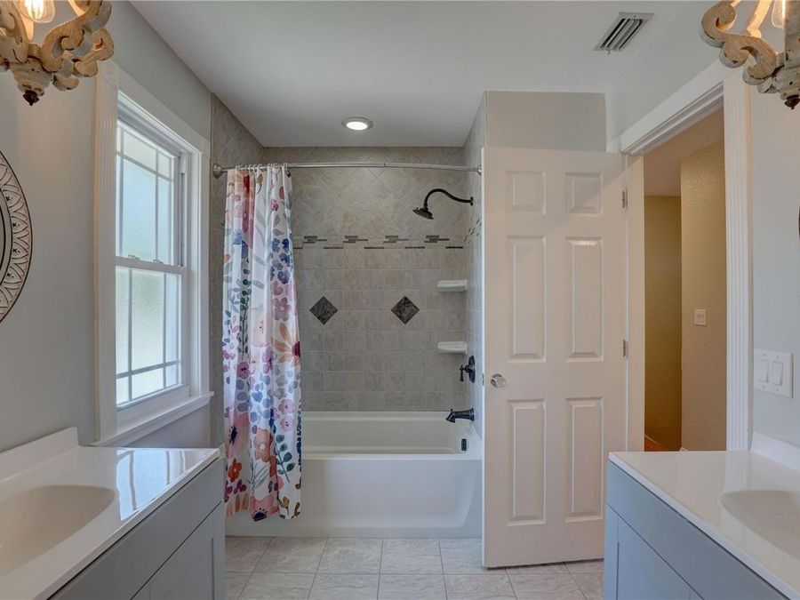 Property Image 73