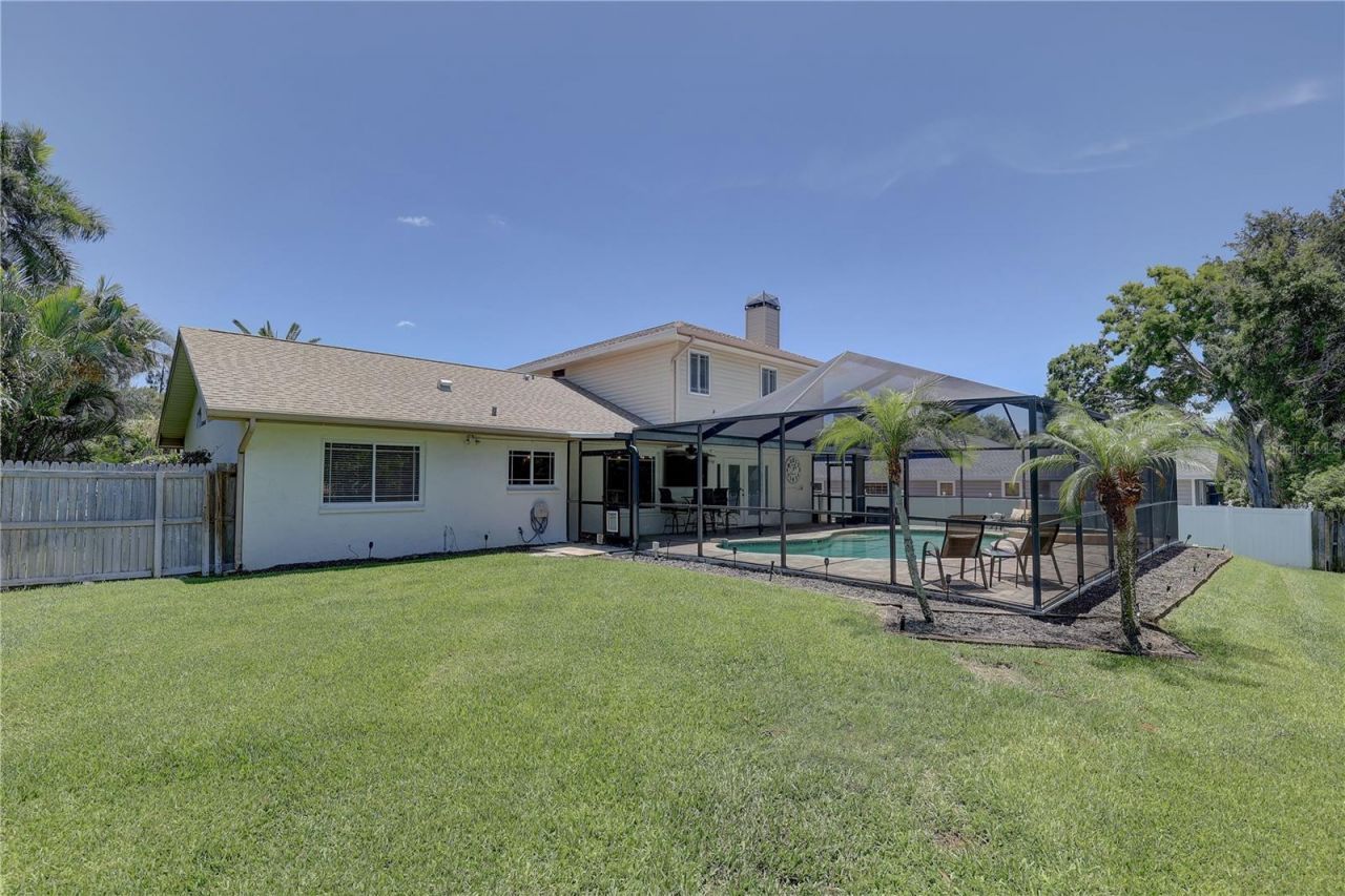 7600 Drew Oak Drive , Seminole, FL 33772 Photo