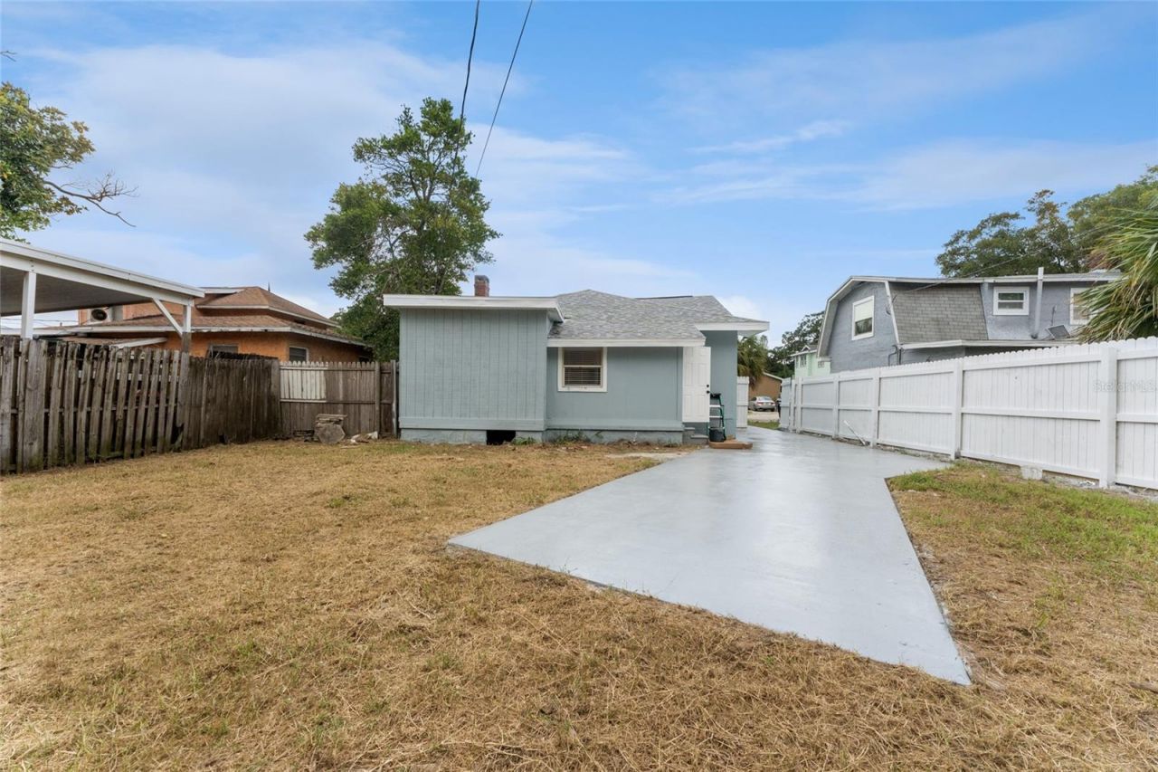 1922 23rd Street S, Saint Petersburg, FL 33712 Photo