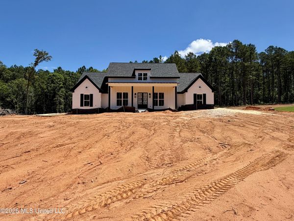 110 Cypress Lane, Mendenhall, MS 39114