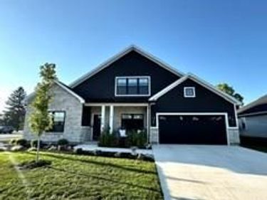 16 NORTH BRANCH RUN, Tipp City, OH 45371