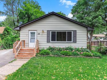 687 Dover Street NE, Fridley, MN 55432