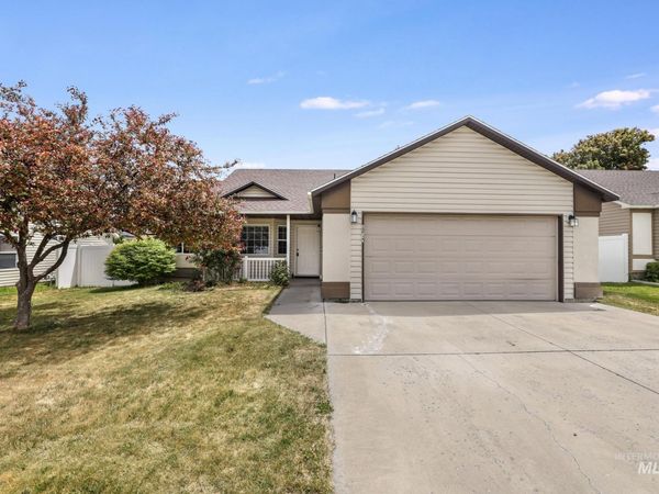 1215 Quail St, Twin Falls, ID 83301